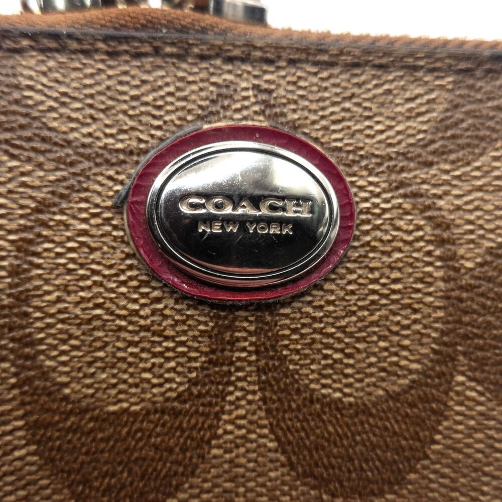 Coach Peyton Signature Accordion Zip Wallet Khaki Monogram Contemporary - Picture 4 of 9